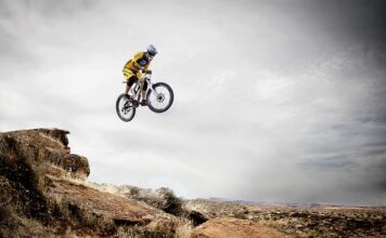 Czy jazda na pierścieniach centrujących jest bezpieczna?