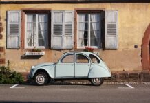 Co lepsze Citroen Berlingo czy Peugeot Partner?